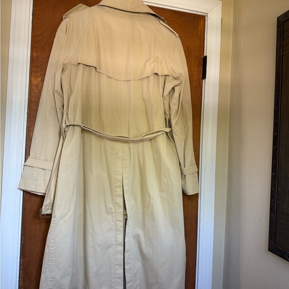 Burberry Tan Double-Breasted Trench Coat - Picture 5 of 16
